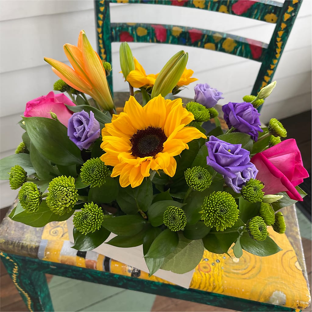 Best Day Box Bouquet – Blossoms In Studio Of Flowers, Forest MS