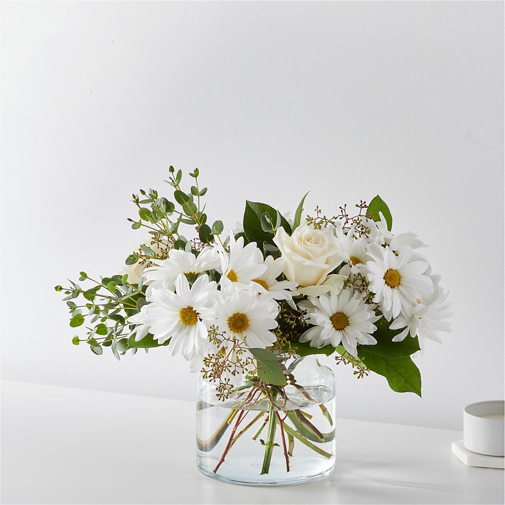 Fresh Linen Bouquet – Blossoms In Studio Of Flowers, Forest MS