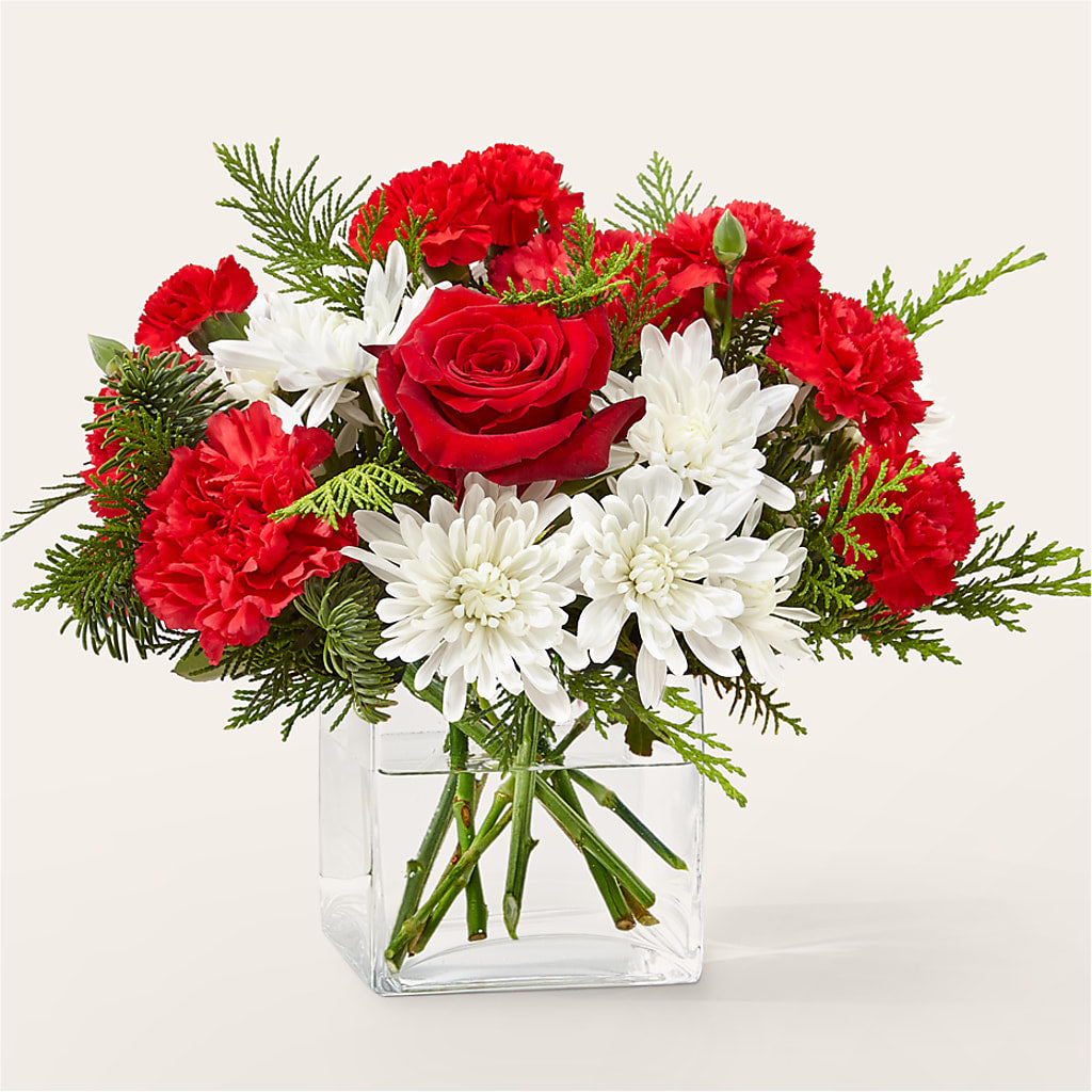 Peppermint Chill Bouquet – Blossoms In Studio Of Flowers, Forest MS