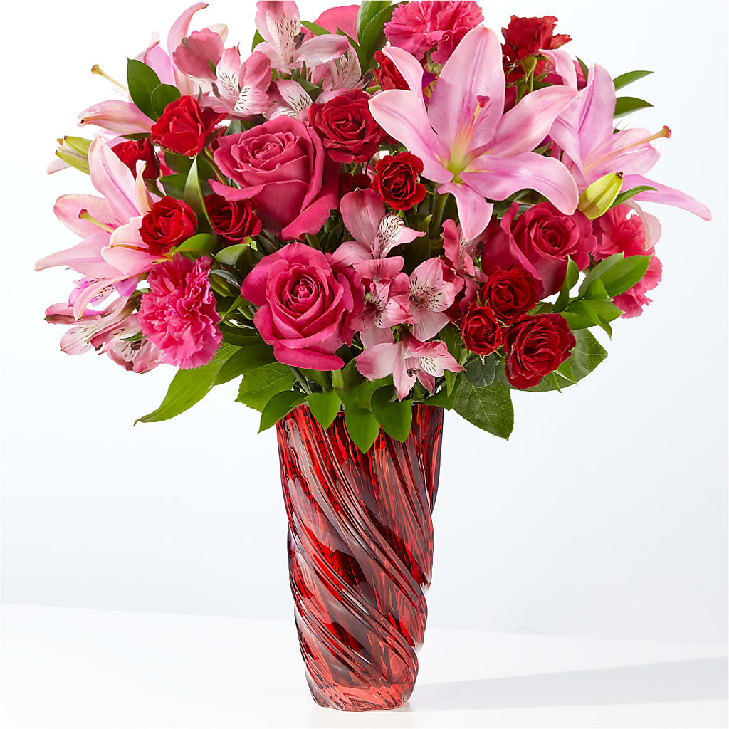 In Love Bouquet with Luxe Swirl Vase – Blossoms In Studio Of Flowers, Forest MS