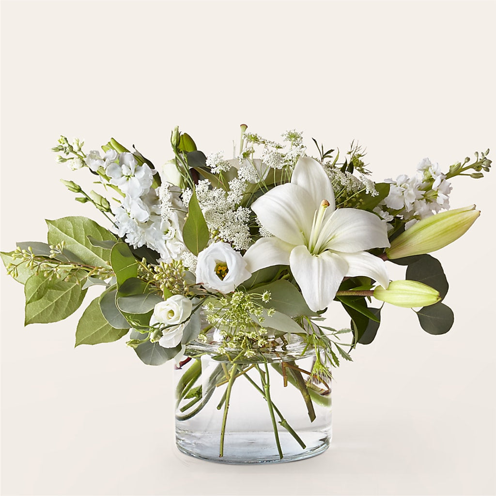 Alluring Elegance Bouquet – Blossoms In Studio Of Flowers, Forest MS