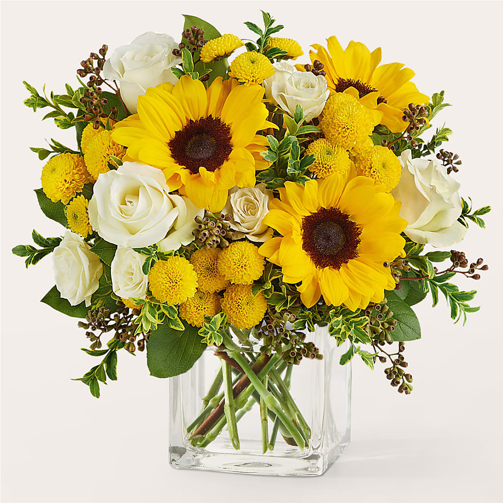 Luminous Morning Bouquet – Blossoms In Studio Of Flowers, Forest MS