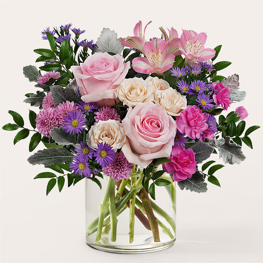 Light as a Feather Bouquet – Blossoms In Studio Of Flowers, Forest MS
