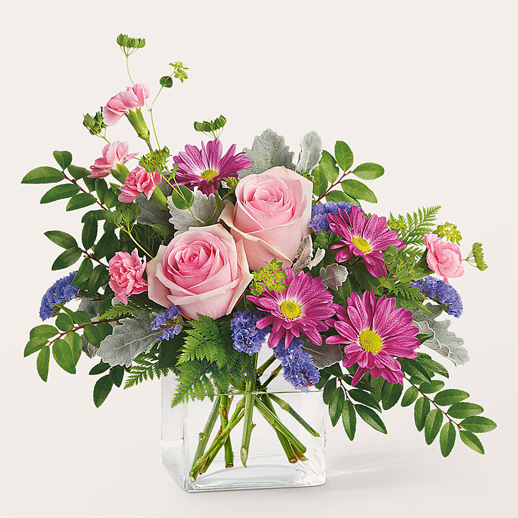Starlet Bouquet – Blossoms In Studio Of Flowers, Forest MS