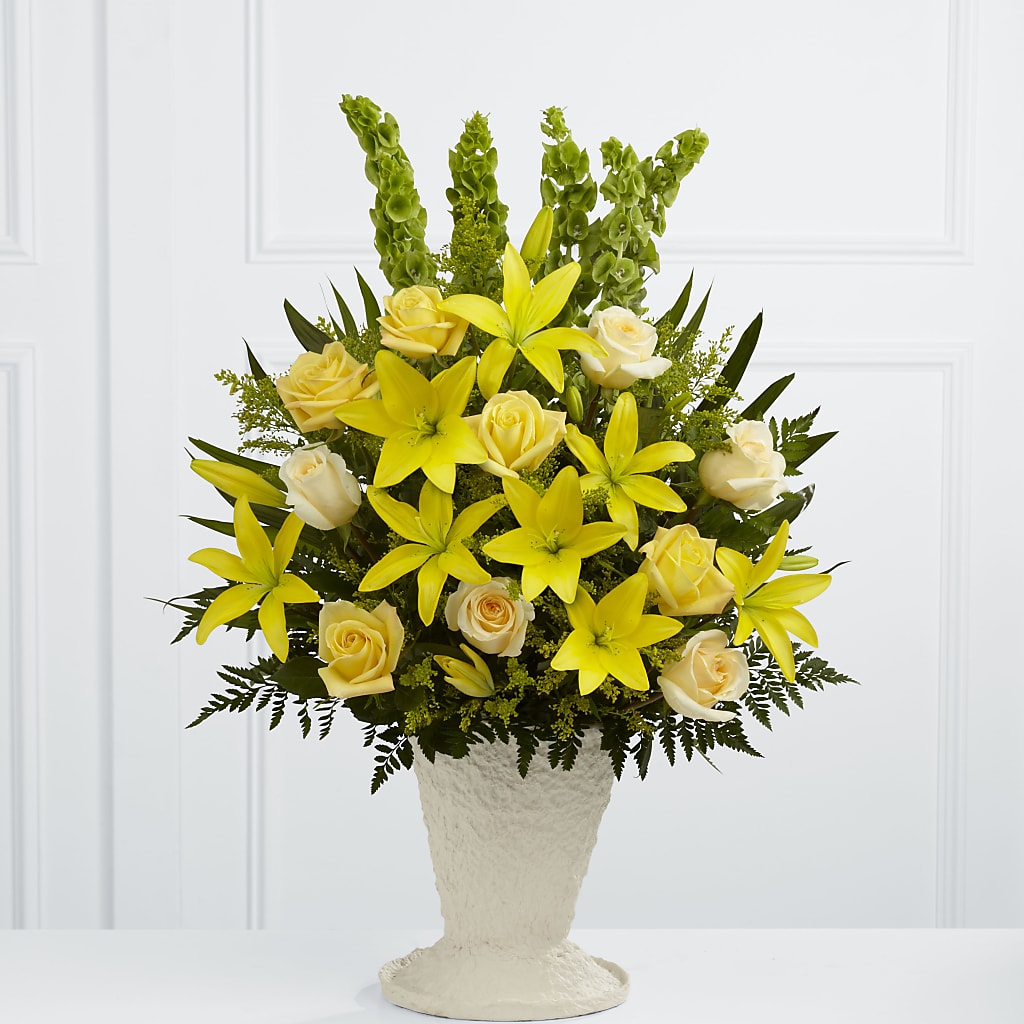 Golden Memories Arrangement – Blossoms In Studio Of Flowers, Forest MS