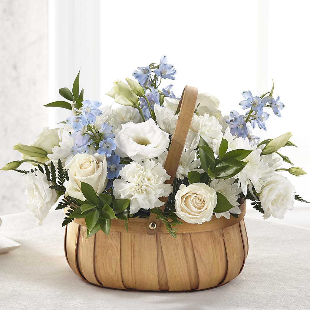 Sincerely Heartfelt Basket – Blossoms In Studio Of Flowers, Forest MS