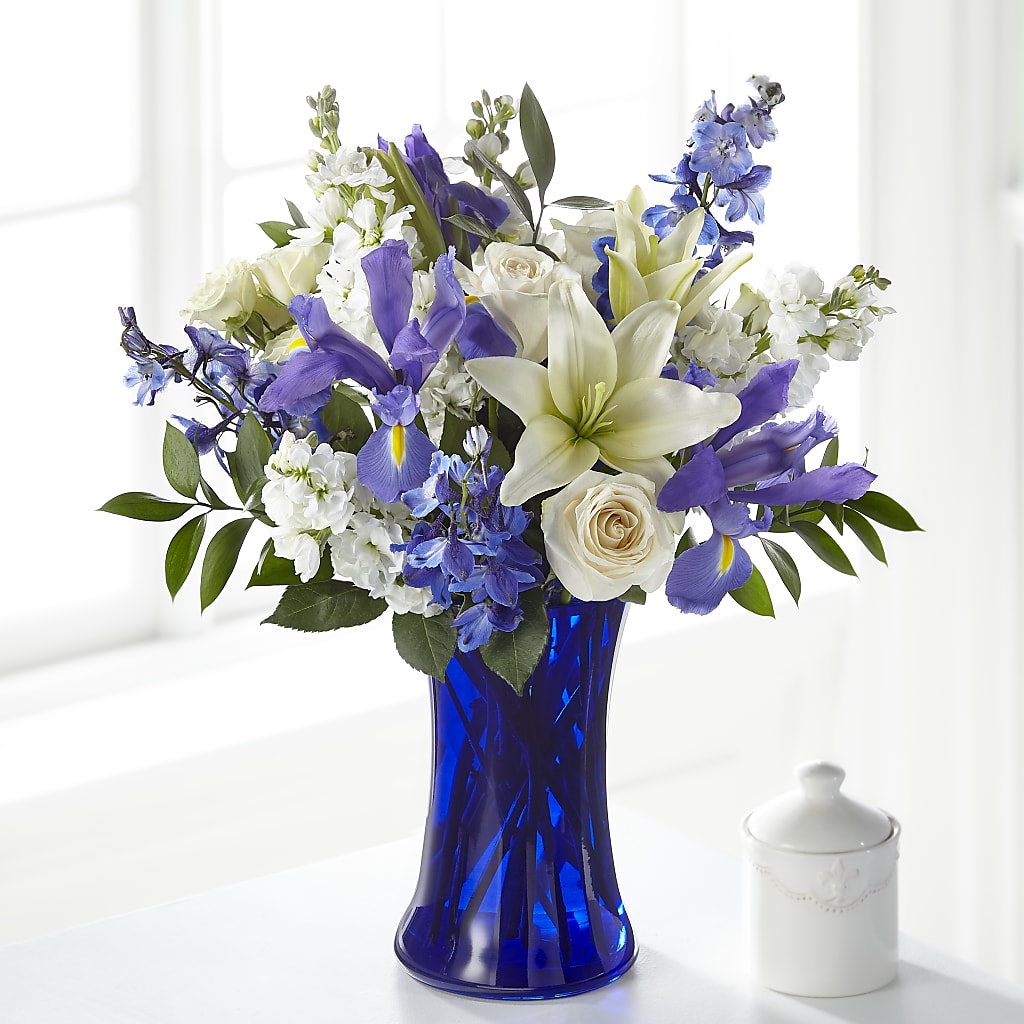Calming Comfort Bouquet – Blossoms In Studio Of Flowers, Forest MS