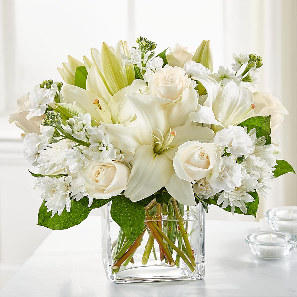 Gentle Breeze Bouquet – Blossoms In Studio Of Flowers, Forest MS