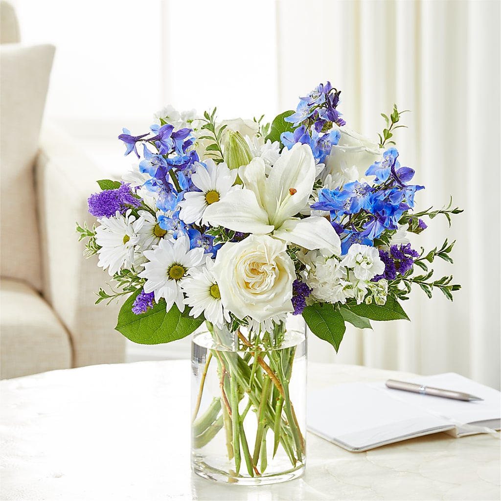 Soothing Scents Bouquet – Blossoms In Studio Of Flowers, Forest MS