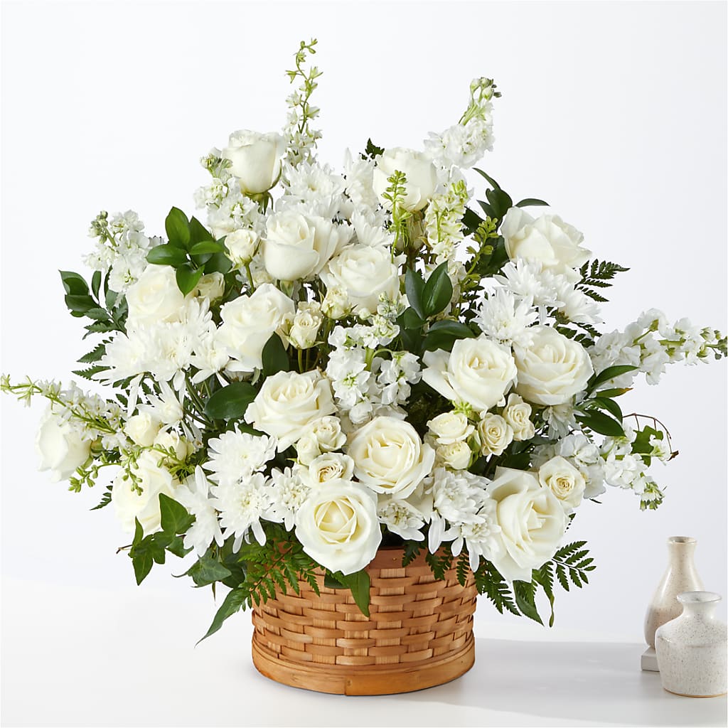 Heartfelt Condolences Arrangement – Blossoms In Studio Of Flowers, Forest MS