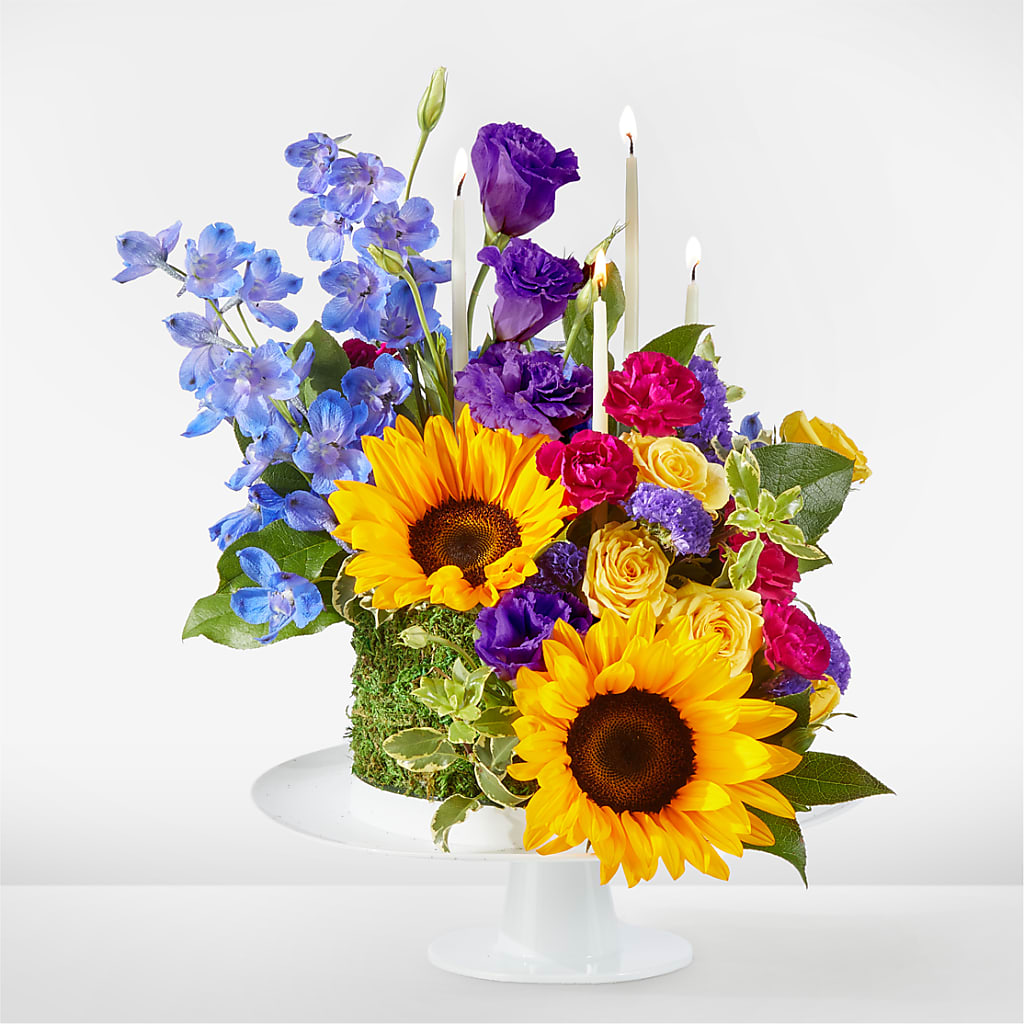 Star of the Day Floral Cake – Blossoms In Studio Of Flowers, Forest MS