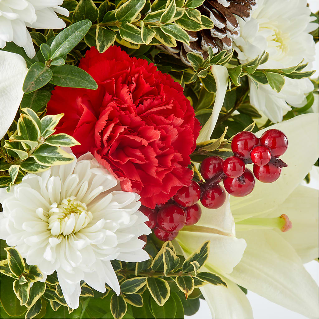 Festive Moments Tree –  Blossoms In Studio Of Flowers, Forest MS