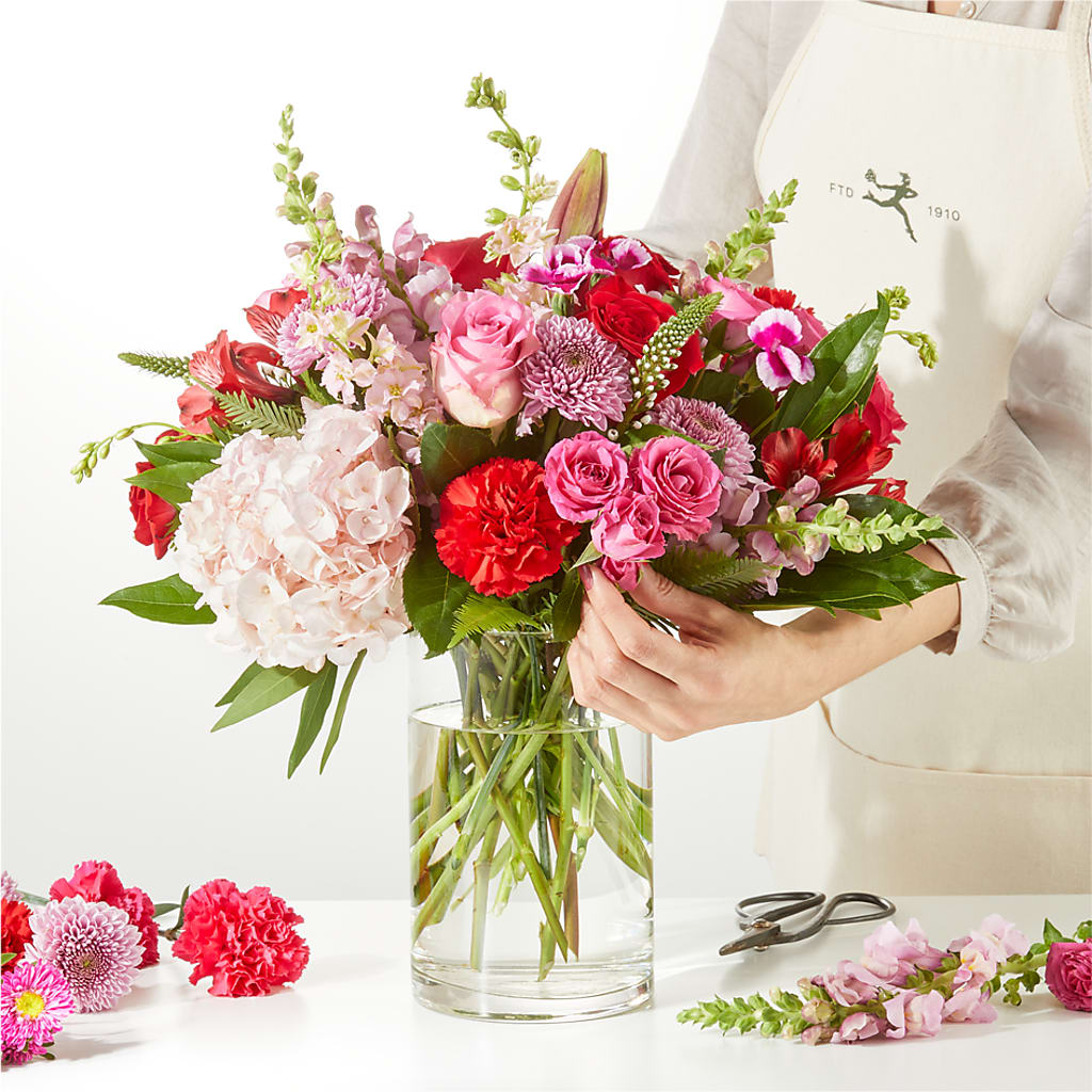 Swooning Over You - A Luxury Florist Original –  Blossoms In Studio Of Flowers, Forest MS