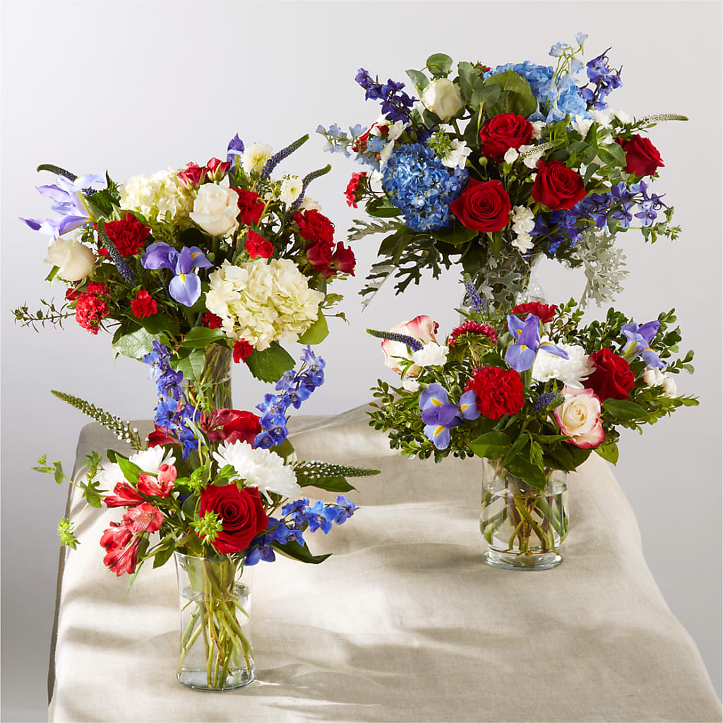 Star Spangled - A Florist Original –  Blossoms In Studio Of Flowers, Forest MS