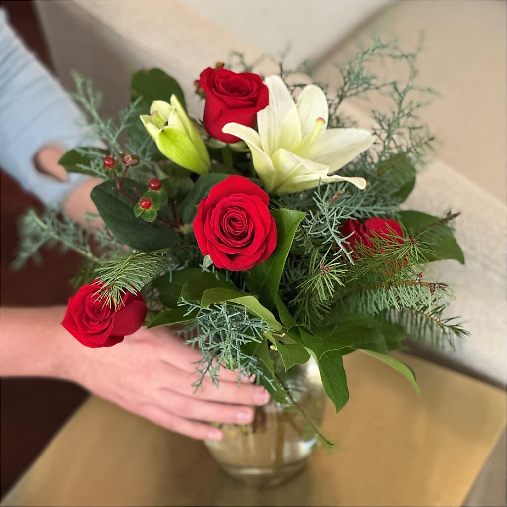 Glittering Lights Bouquet –  Blossoms In Studio Of Flowers, Forest MS