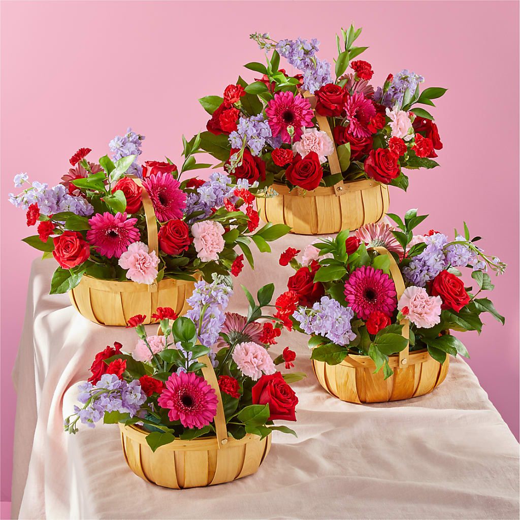 Pink Picnic Basket –  Blossoms In Studio Of Flowers, Forest MS