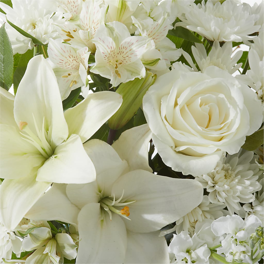 Peaceful Reflections Arrangement –  Blossoms In Studio Of Flowers, Forest MS