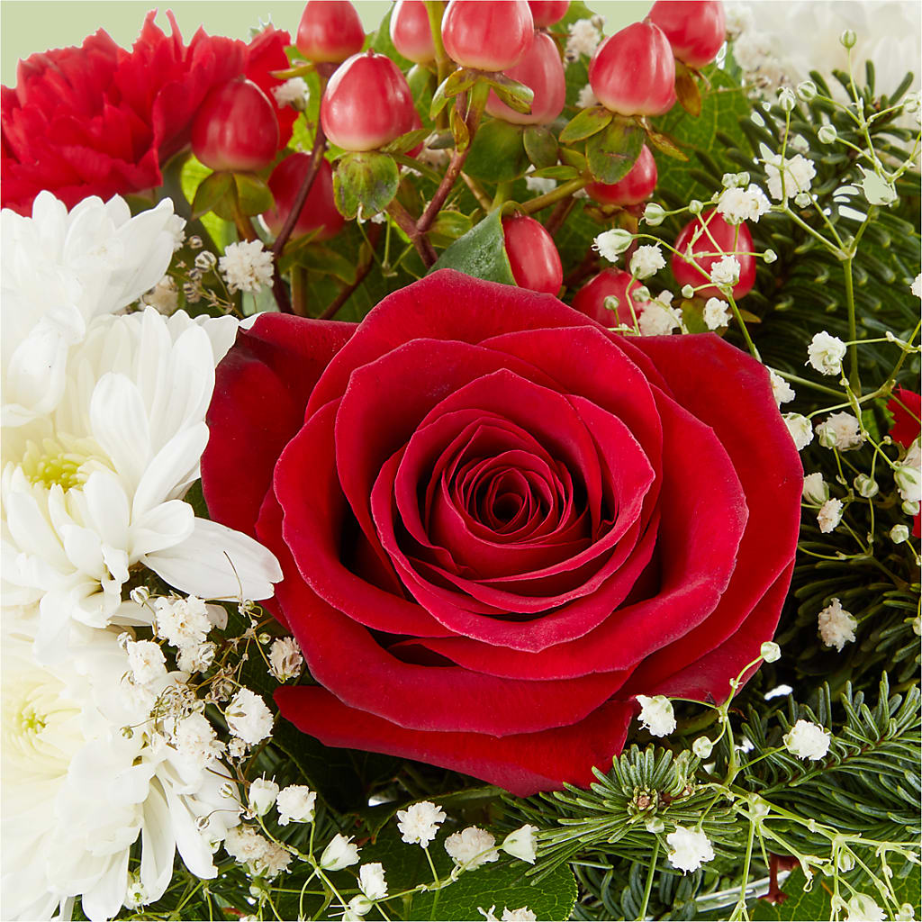 Chance of Flurries Bouquet –  Blossoms In Studio Of Flowers, Forest MS