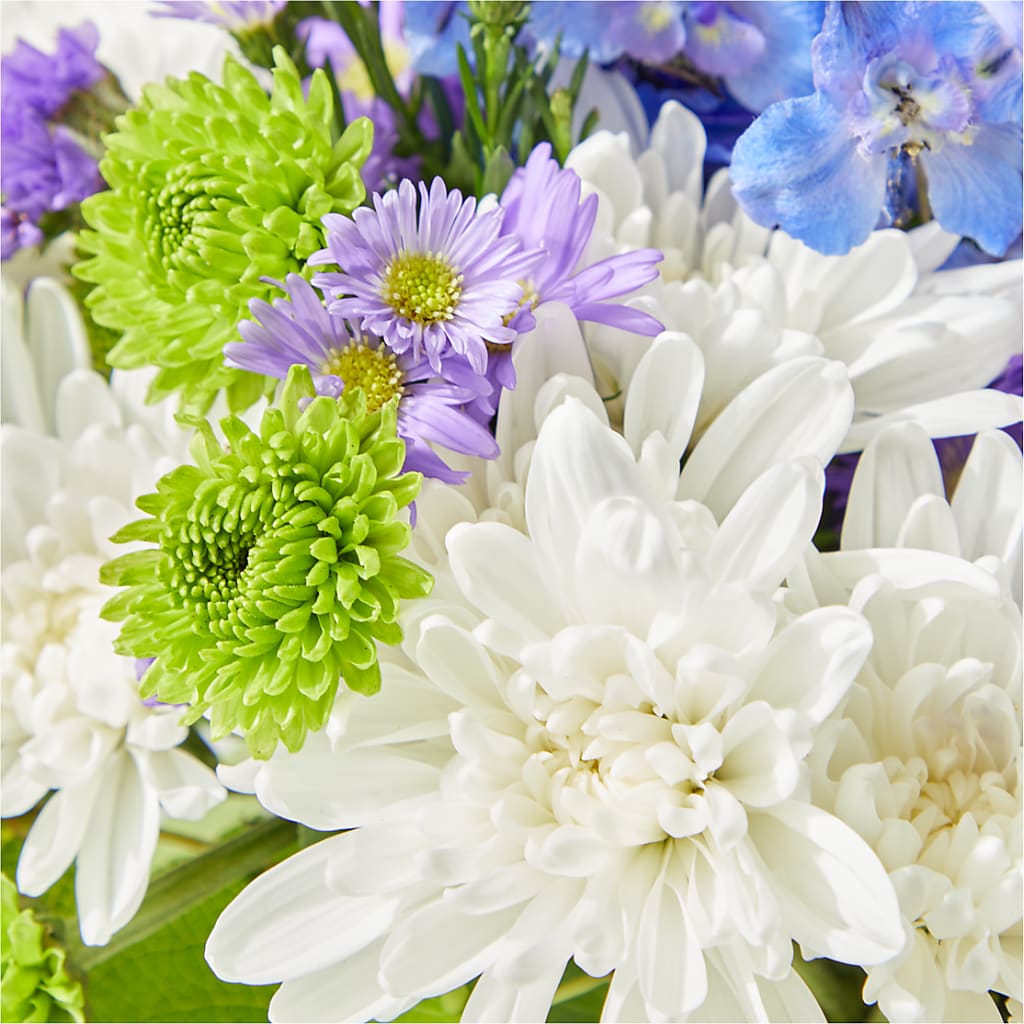 Genuine Gestures Bouquet –  Blossoms In Studio Of Flowers, Forest MS