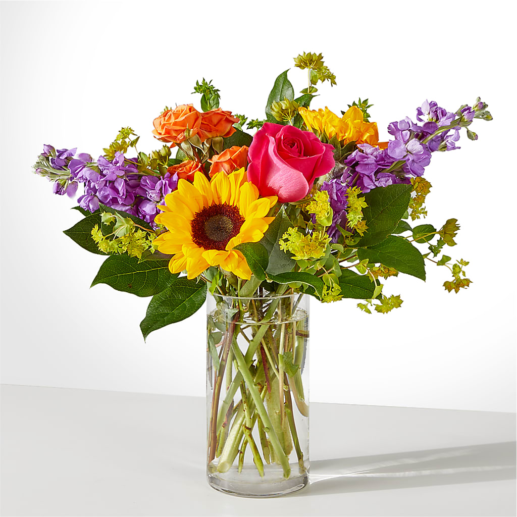 Vibrant Greetings Bouquet –  Blossoms In Studio Of Flowers, Forest MS