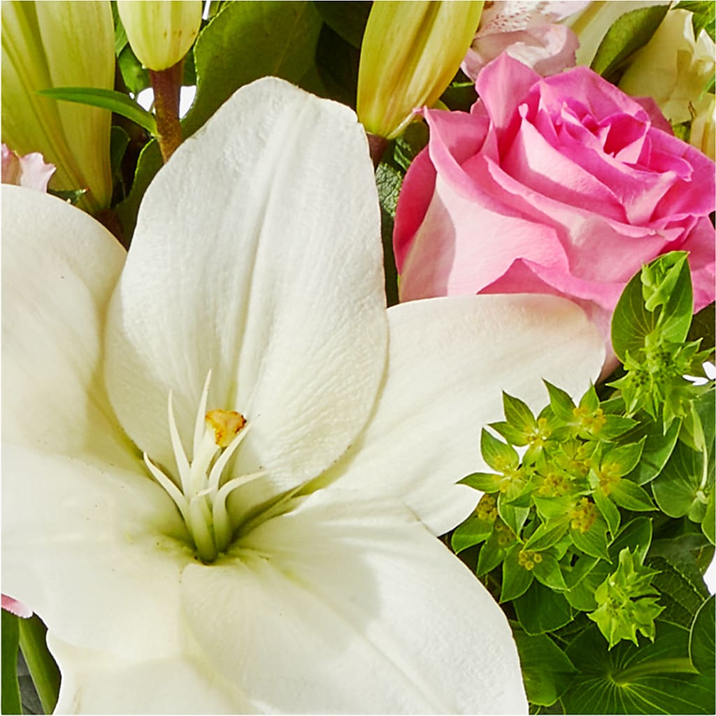 Fondly Bouquet –  Blossoms In Studio Of Flowers, Forest MS